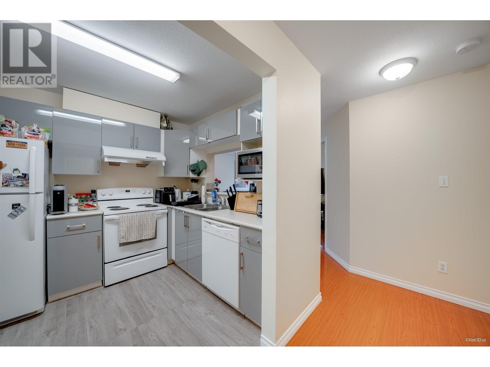 202 2505 E Broadway Avenue, Vancouver, British Columbia  V5M 1Y4 - Photo 7 - R2984218
