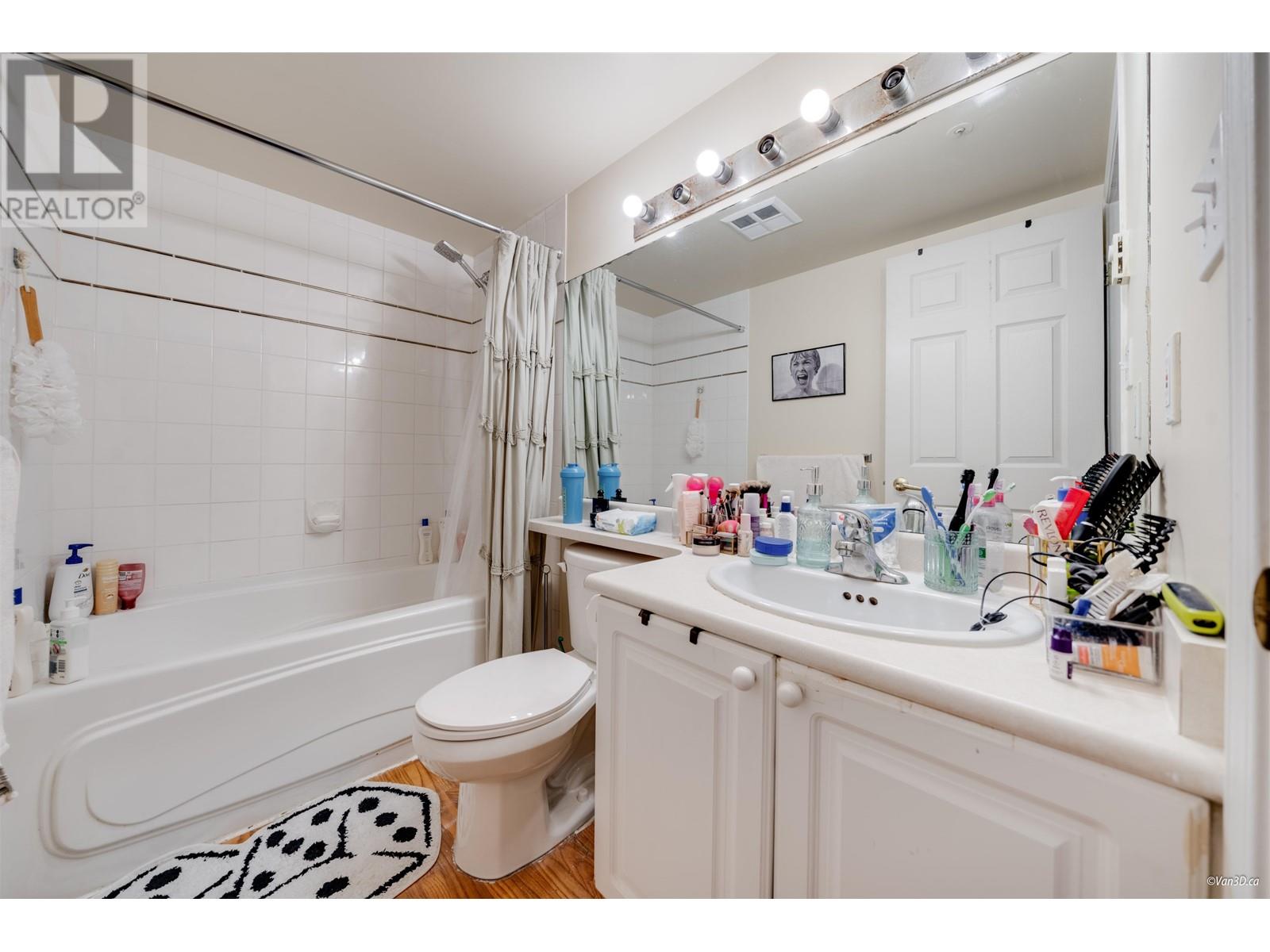 202 2505 E Broadway Avenue, Vancouver, British Columbia  V5M 1Y4 - Photo 11 - R2984218