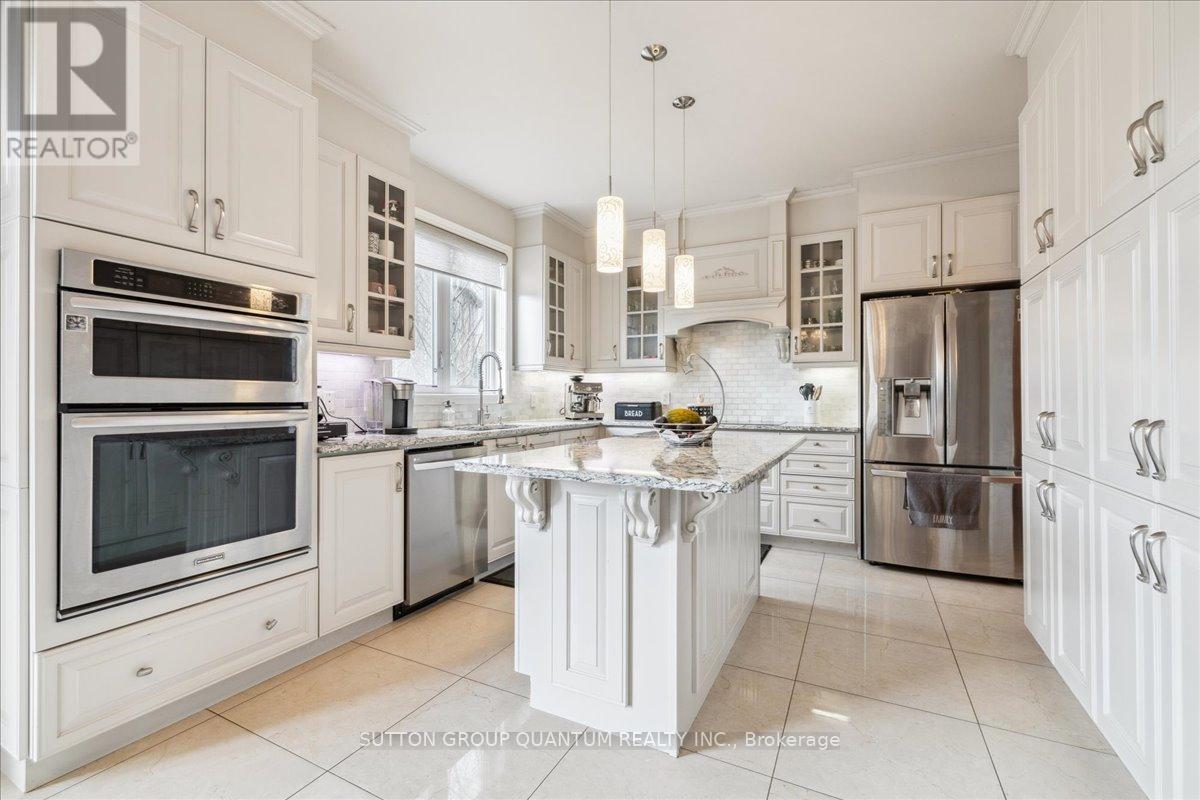 46 Woodhouse Street, Hamilton, Ontario  L9K 0H3 - Photo 20 - X12053172