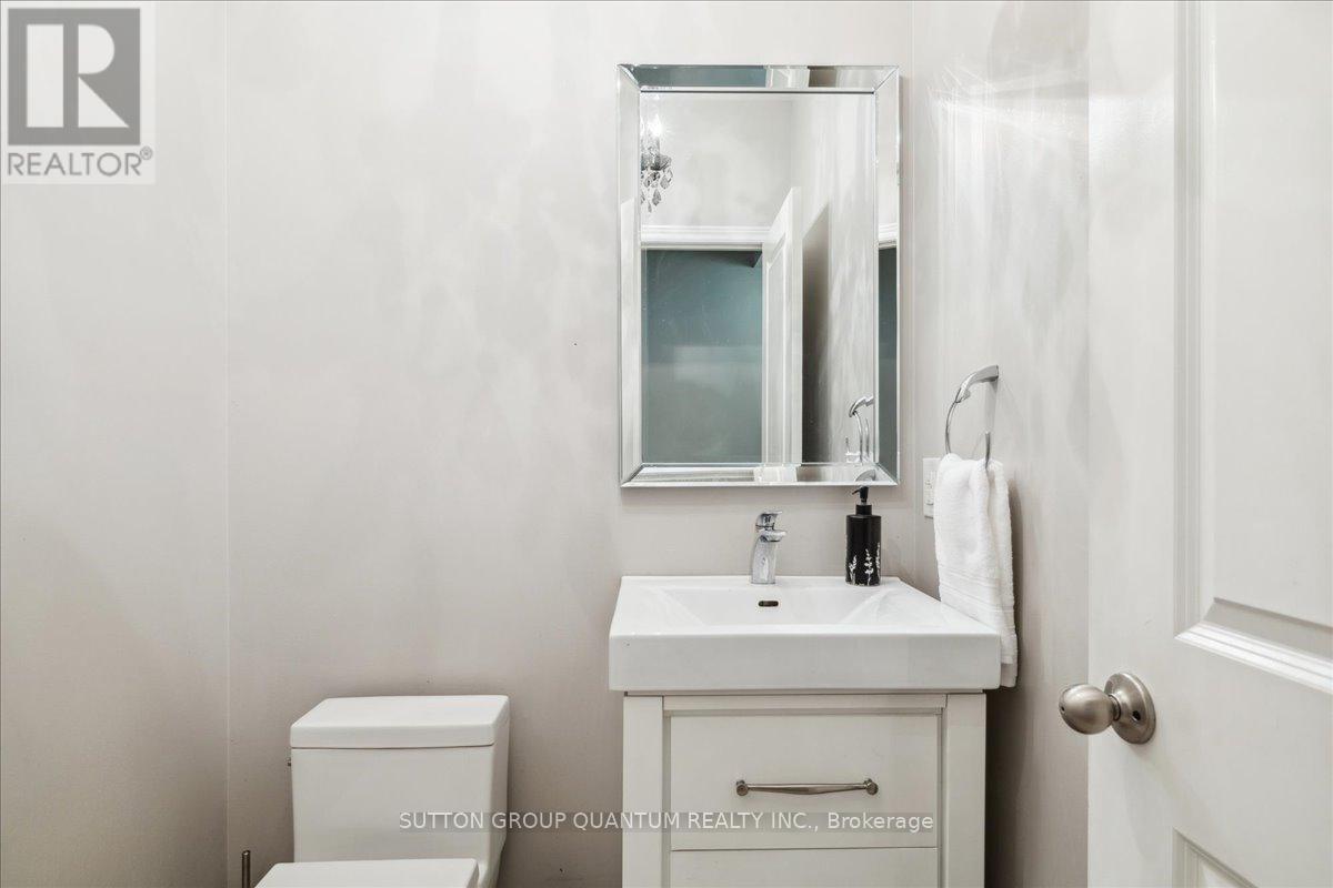 46 Woodhouse Street, Hamilton, Ontario  L9K 0H3 - Photo 24 - X12053172
