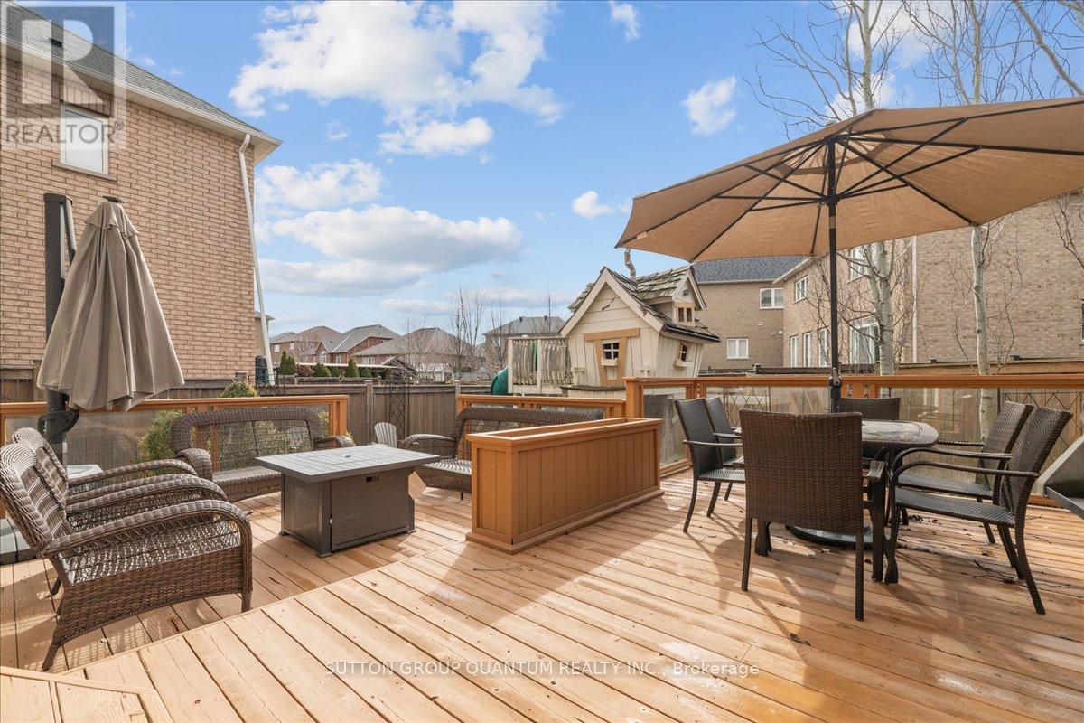 46 Woodhouse Street, Hamilton, Ontario  L9K 0H3 - Photo 46 - X12053172