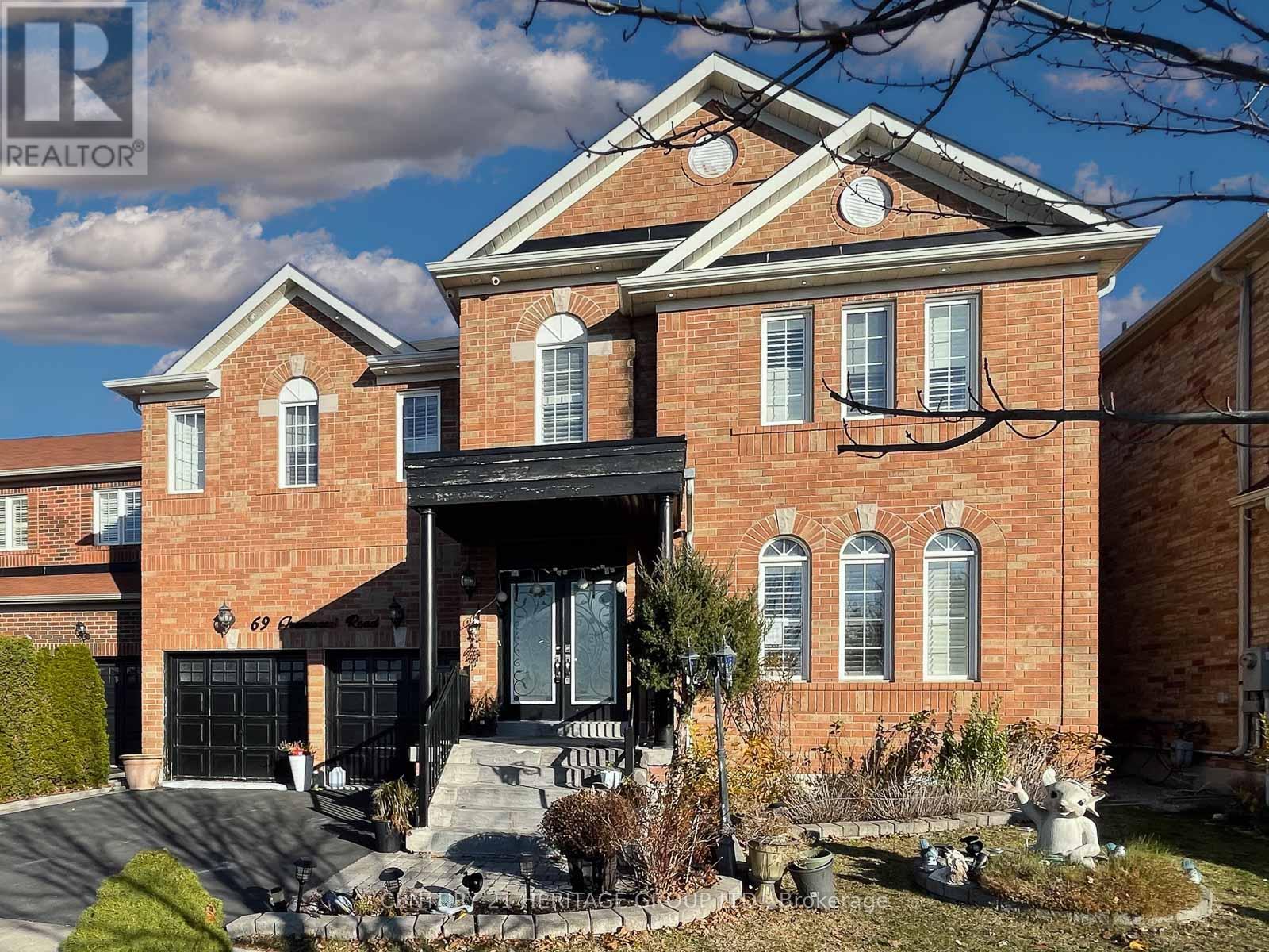 69 GREENWOOD ROAD, Whitchurch-Stouffville, Ontario
