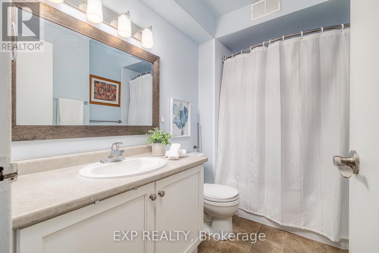 243 - 350 Quigley Road, Hamilton, Ontario  L8K 5N2 - Photo 17 - X12053411