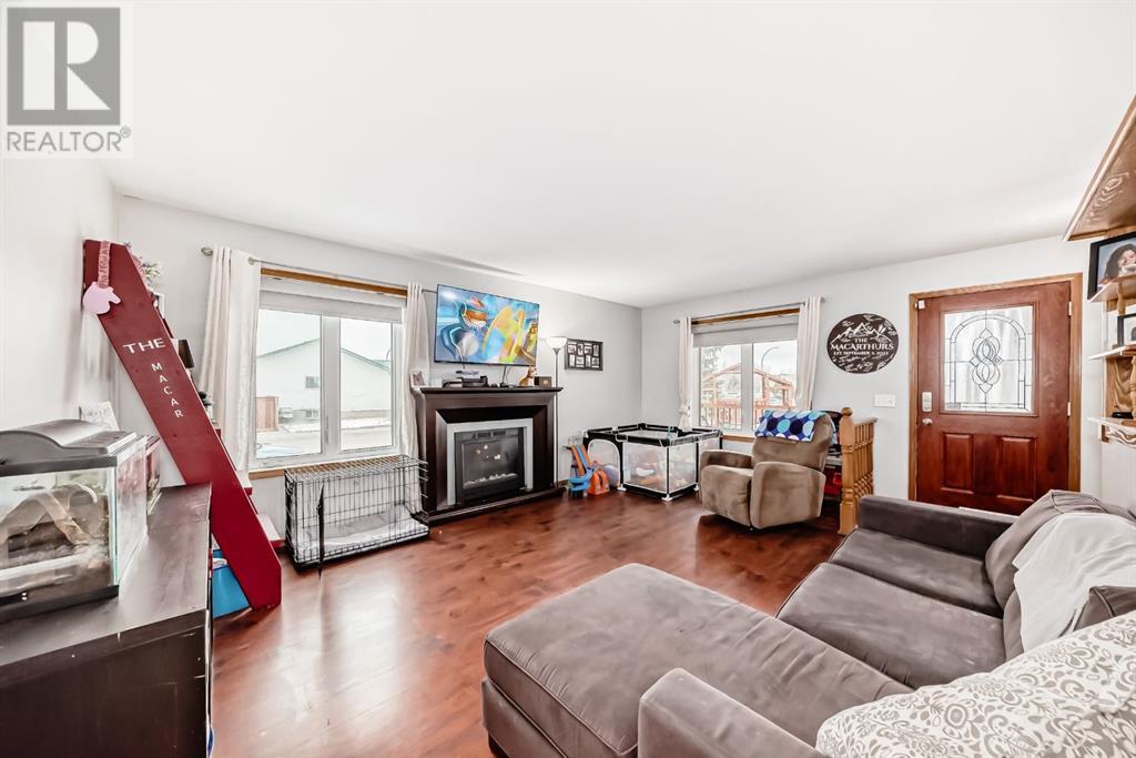 403 Strathford Boulevard, Strathmore, Alberta  T1P 1P2 - Photo 10 - A2207410