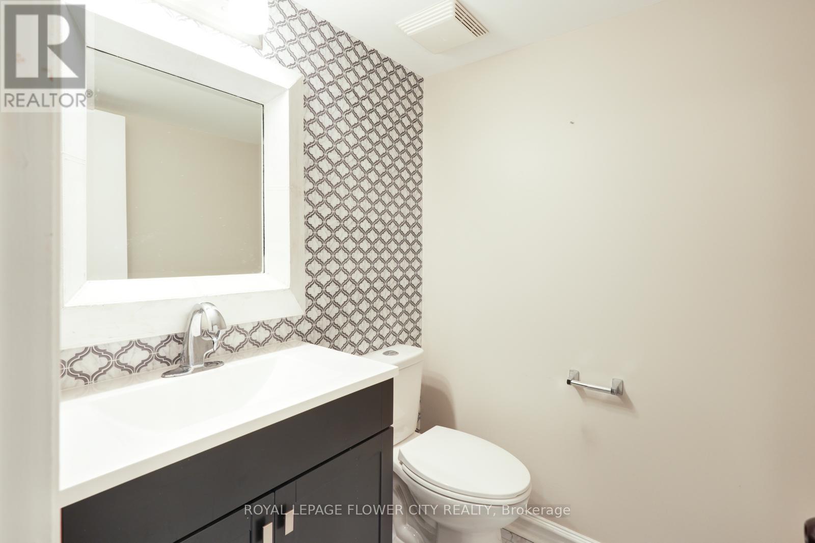36a - 782 St Andre Drive, Ottawa, Ontario  K1C 4R7 - Photo 10 - X12052813