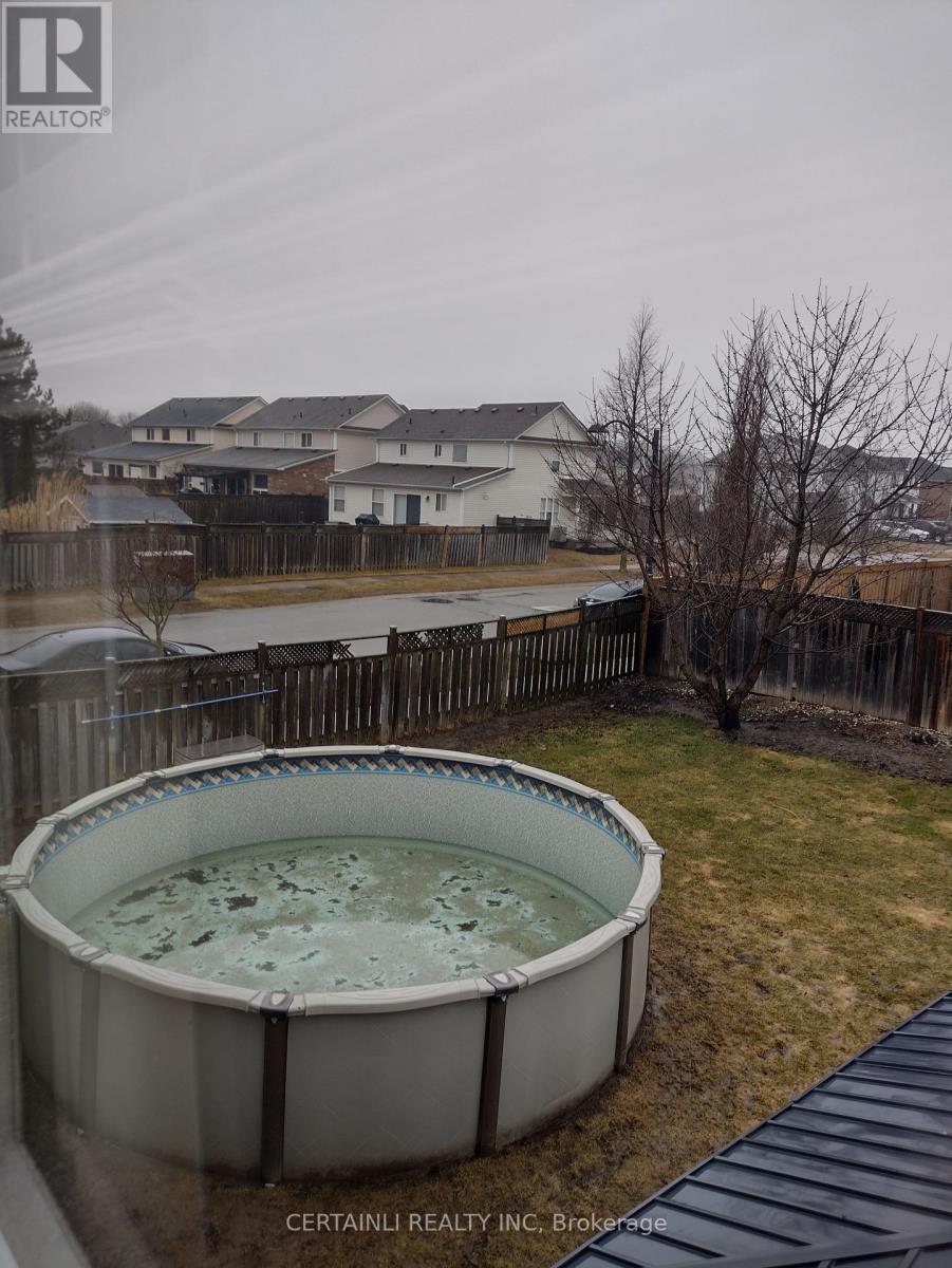 172 Osborn Avenue N, Brant, Ontario  N3T 6S7 - Photo 22 - X12053555