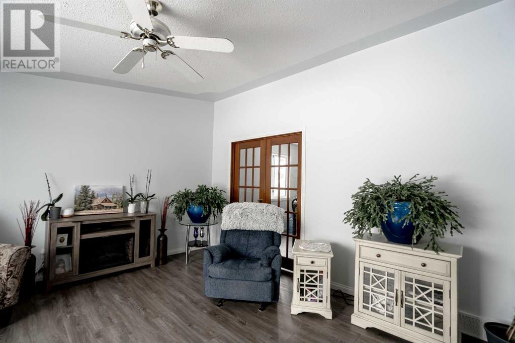 Property at 11810 78 st image 3