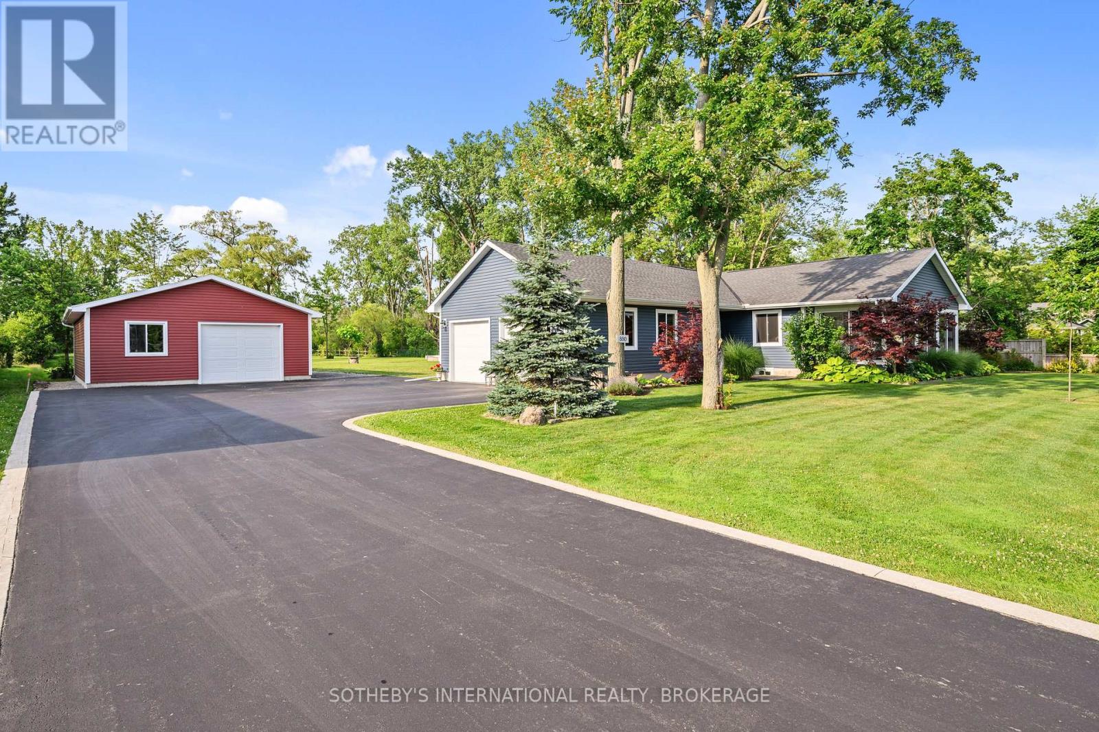 Property at 880 EDGEMERE ROAD image 5