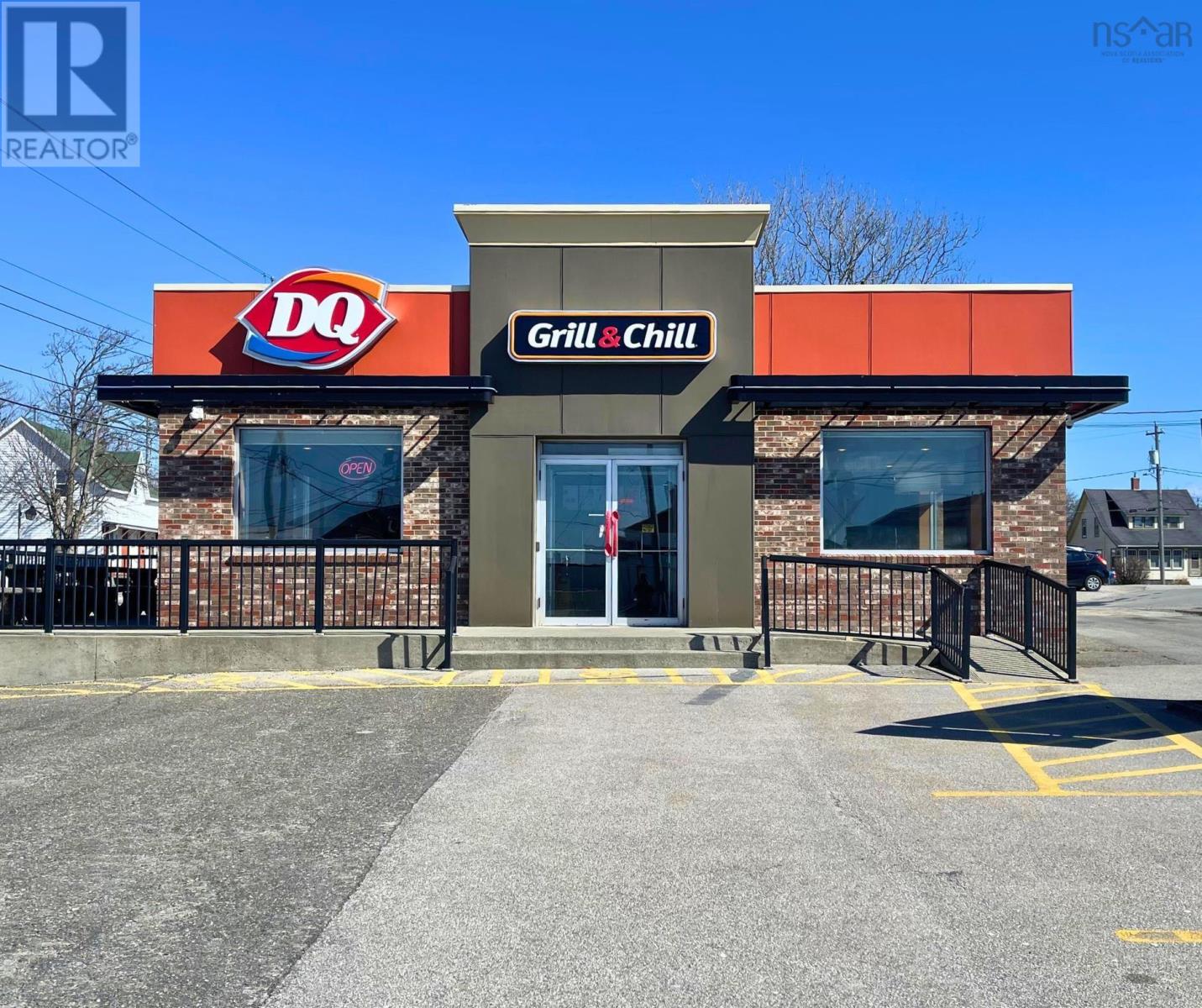 Dairy Queen 31 John Street, Dairy Queen - Yarmouth, Yarmouth, Nova Scotia  B5A 3H4 - Photo 1 - 202506322
