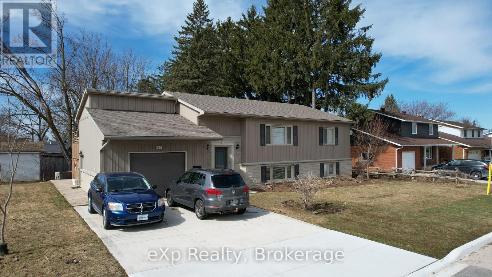 Property at 188 12TH AVENUE image 2