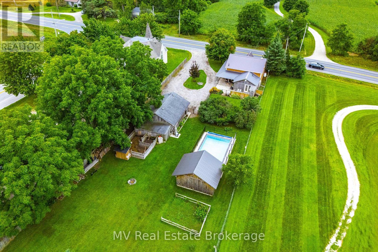 5905 Wellington Road 29 Road, Centre Wellington, Ontario  N0B 2K0 - Photo 2 - X12053565