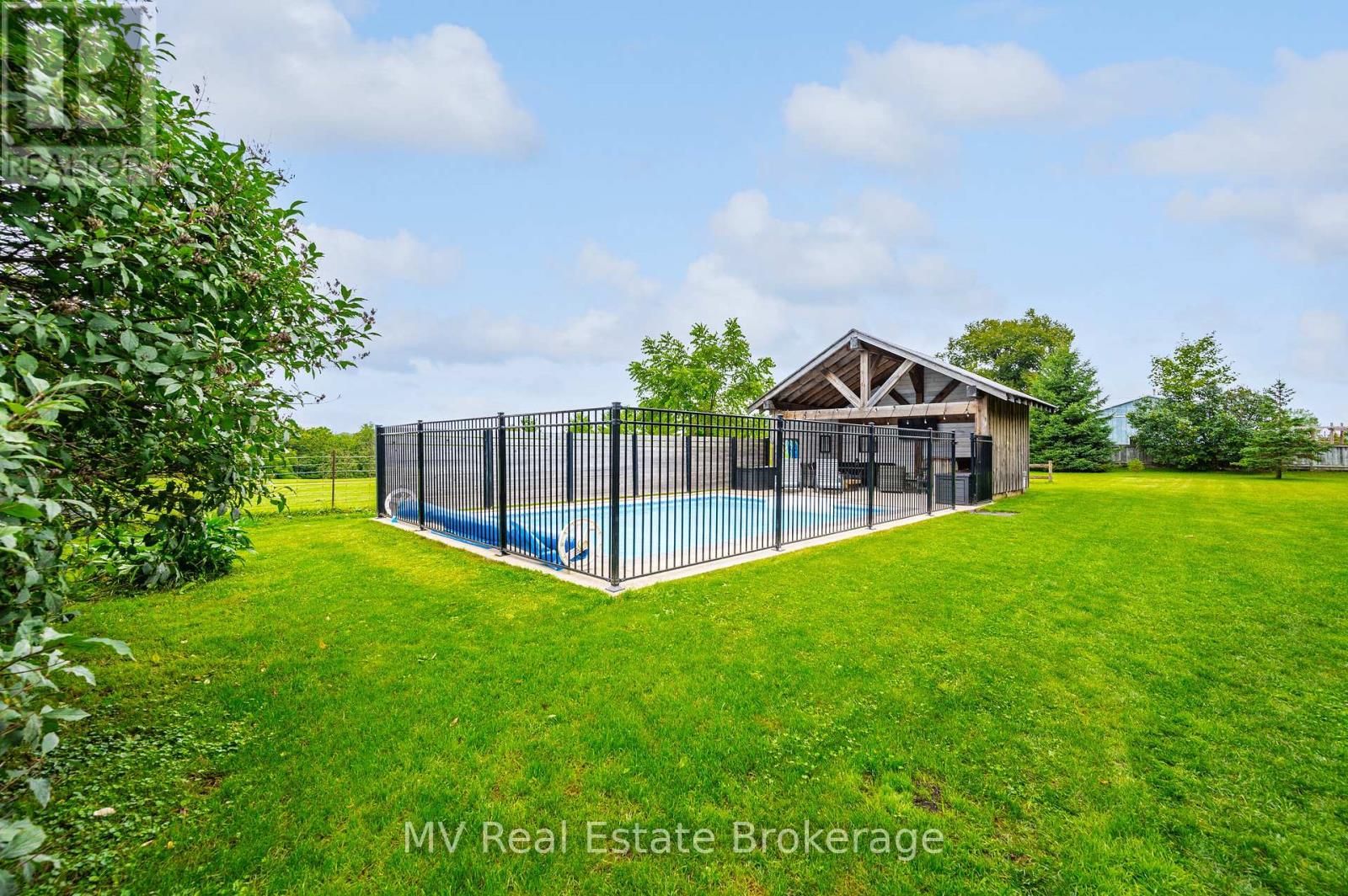 5905 Wellington Road 29 Road, Centre Wellington, Ontario  N0B 2K0 - Photo 6 - X12053565