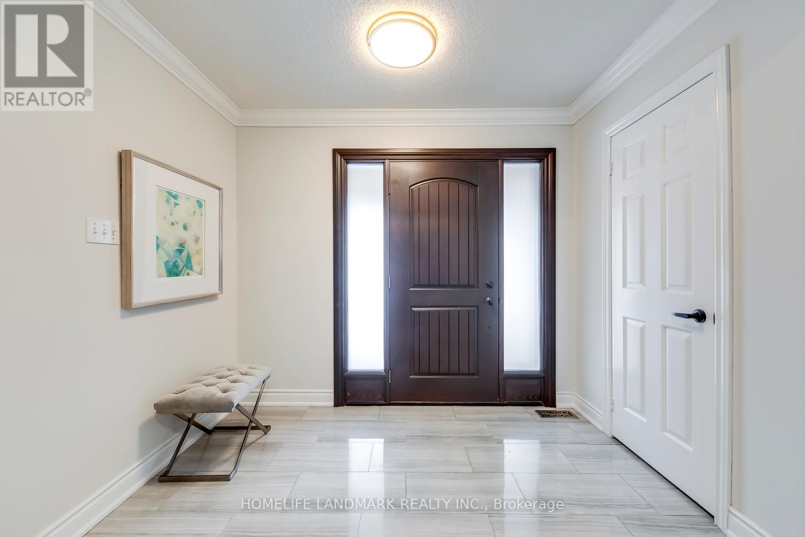 Property at 503 BLENHEIM CRESCENT image 3