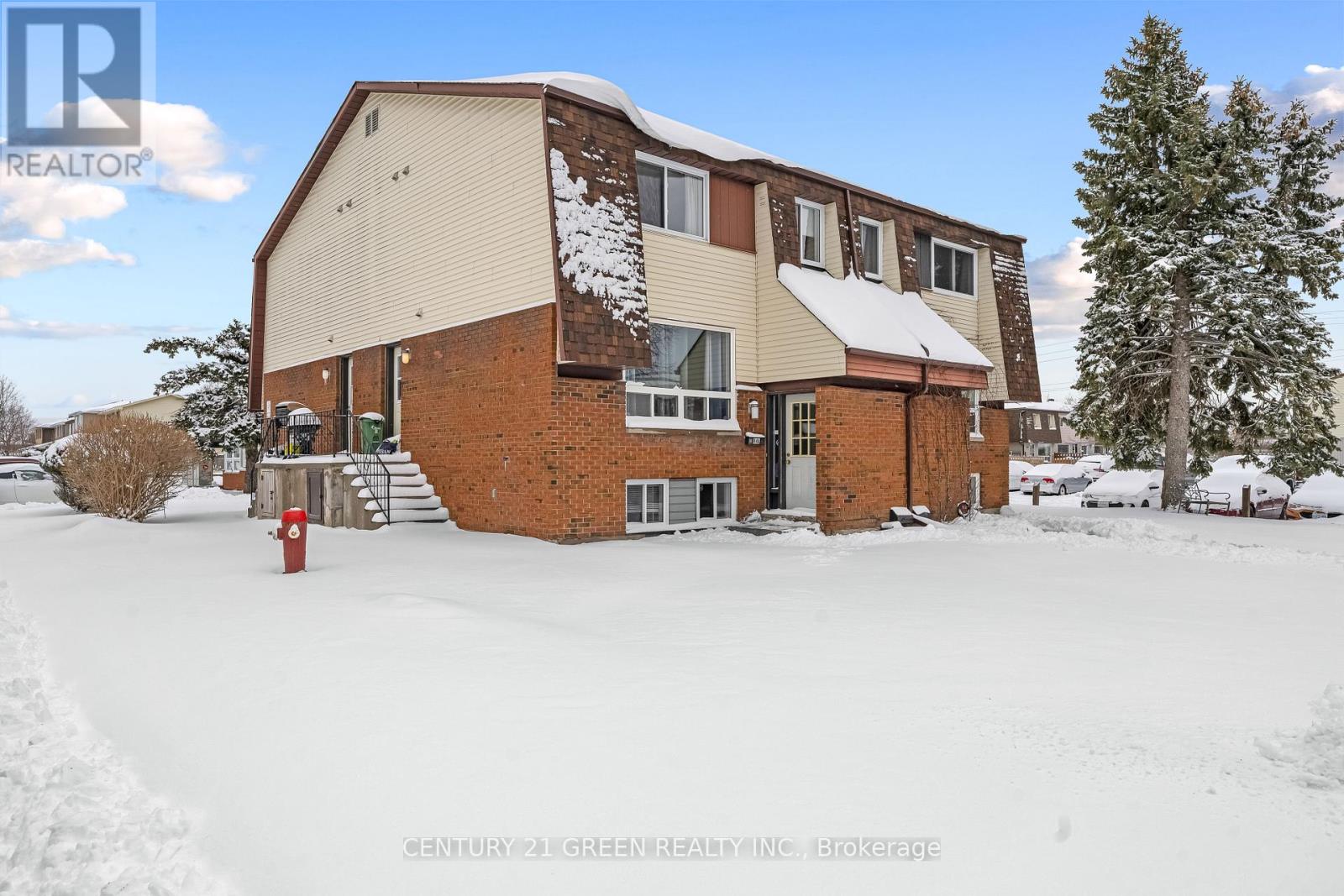 Property at 52 - 44A WOODVALE GREEN image 1