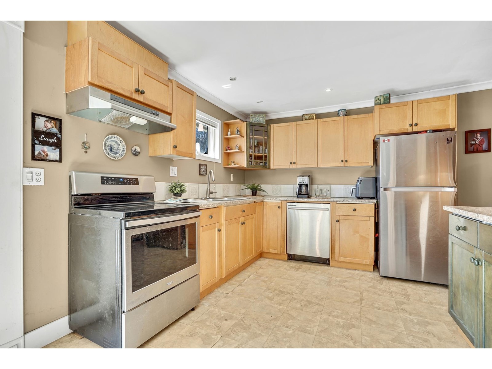 31256 DOUGLAS STREET|Yale 