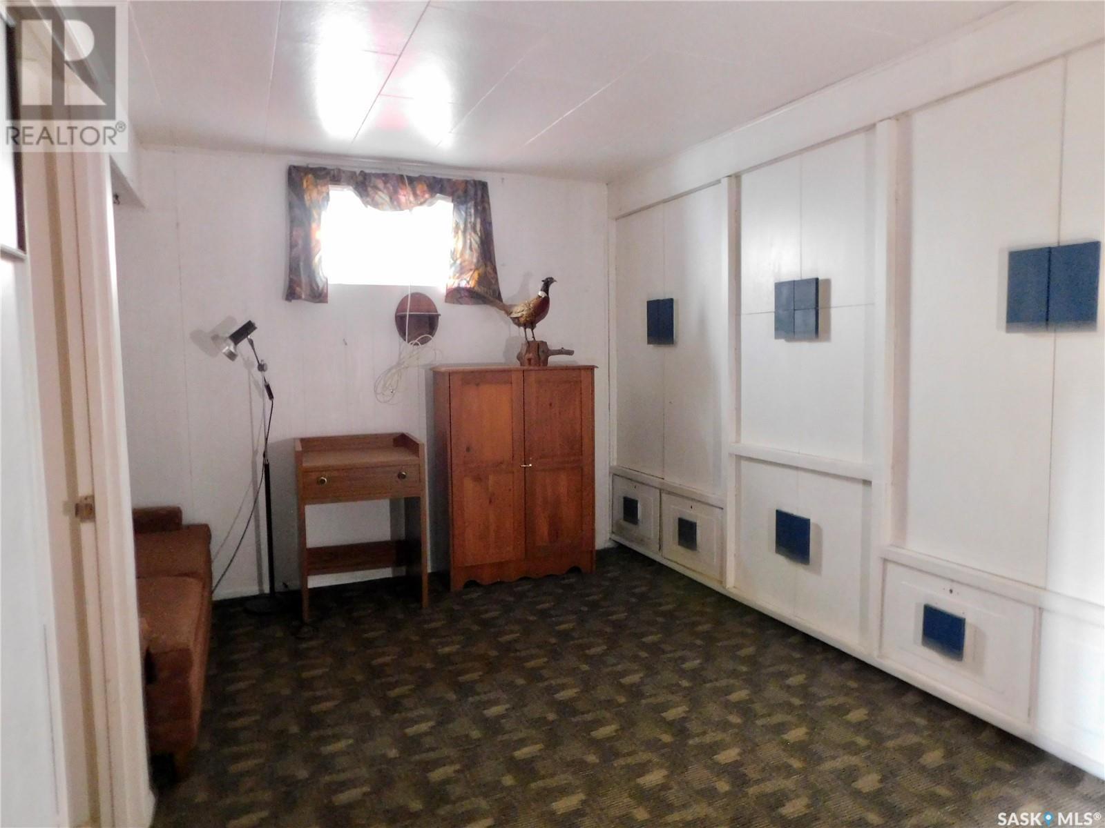 517 3rd Avenue E, Assiniboia, Saskatchewan  S0H 0B0 - Photo 19 - SK000370