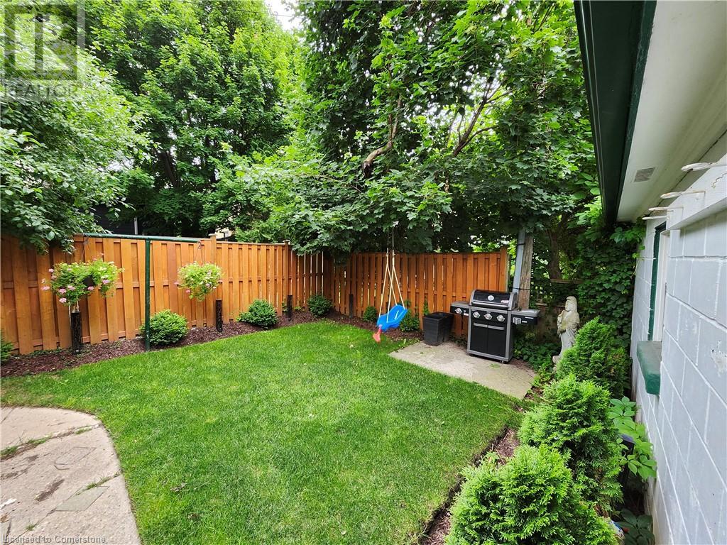Property at 73 WATER Street S image 4