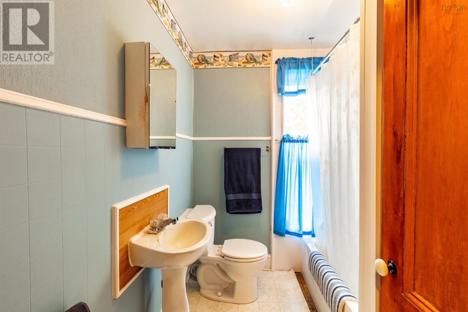 193 Leighton Street, Hebron, Nova Scotia  B5A 5A7 - Photo 3 - 202506395