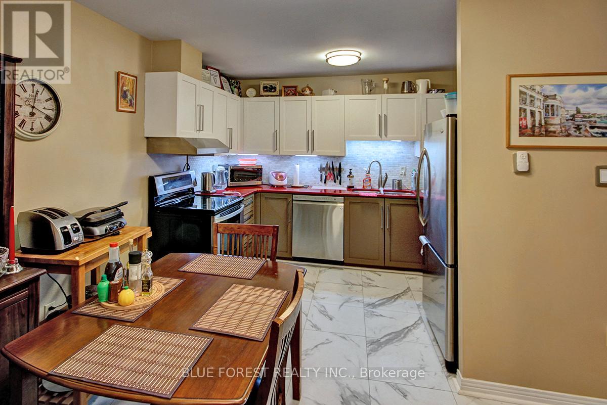 Property at 506 - 549 RIDOUT STREET N image 5