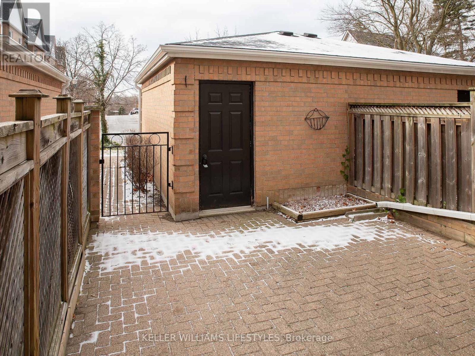 Property at 43 - 1570 RICHMOND STREET image 3