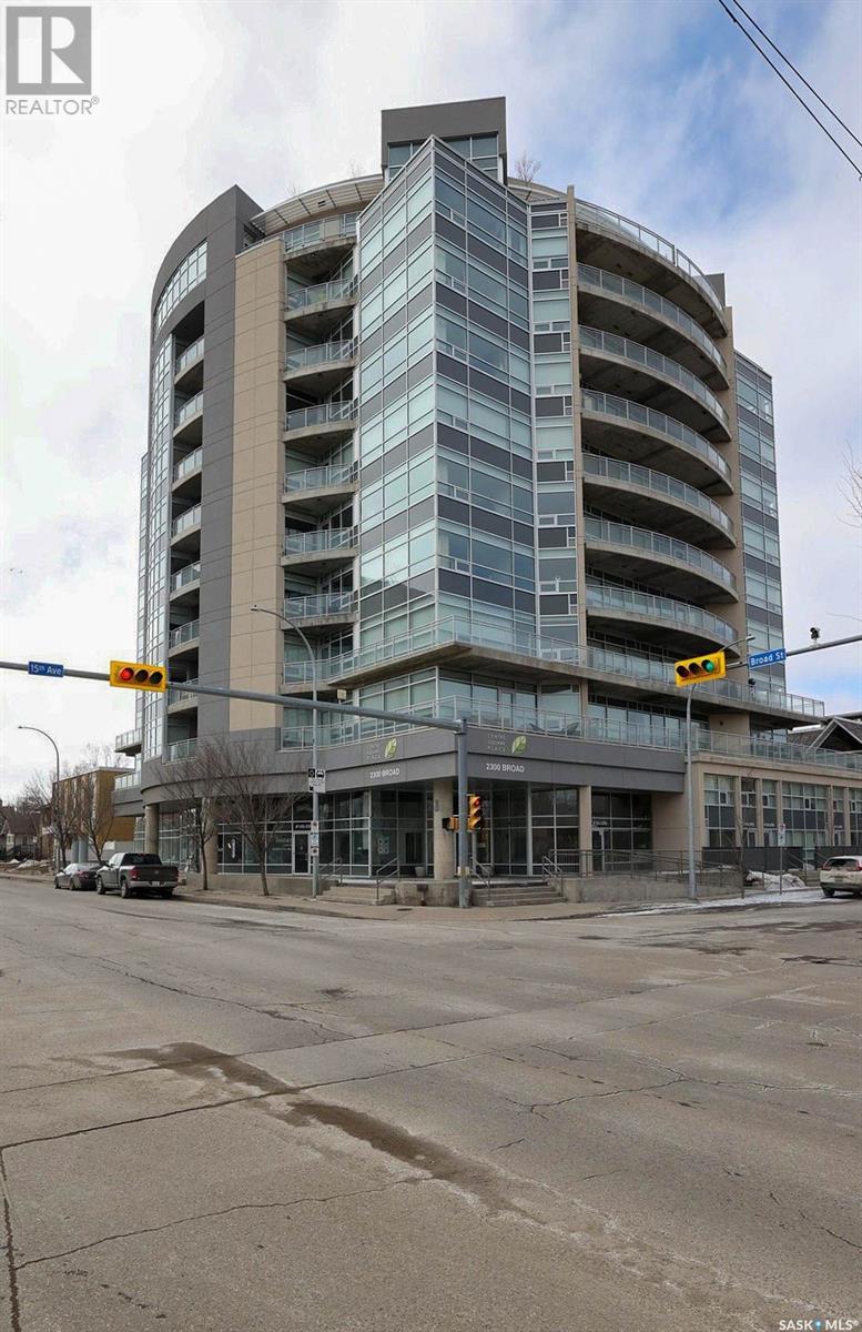 Property at 704 2300 Broad STREET image 1