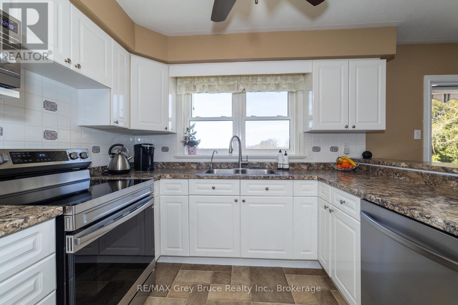 397810 Concession Rd 10, Meaford, Ontario  N4K 5N8 - Photo 27 - X12053802