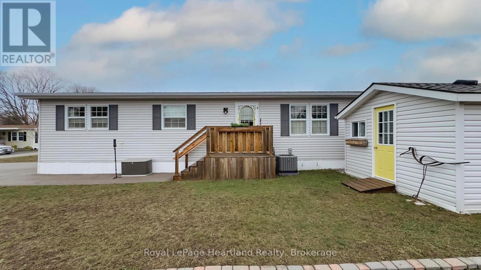 52 Algonquin Lane, Ashfield-Colborne-Wawanosh, Ontario  N7A 3Y2 - Photo 32 - X12053847