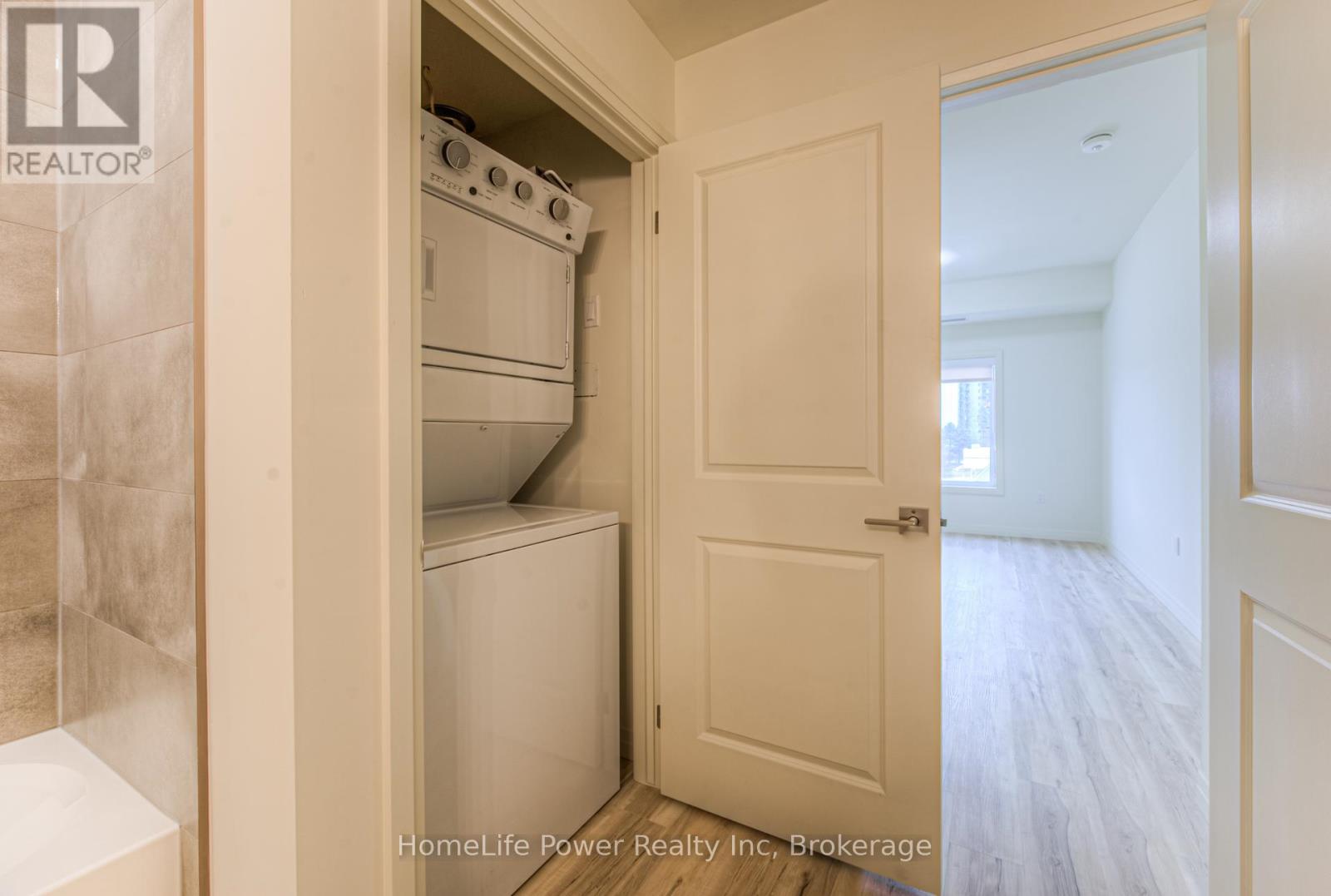 414 - 301 Westmount Road, Kitchener, Ontario  N2M 5M9 - Photo 27 - X12053855