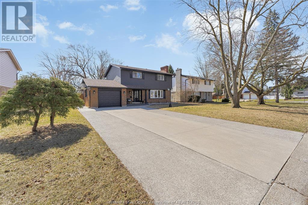 Property at 1565 VILLA MARIA South image 3
