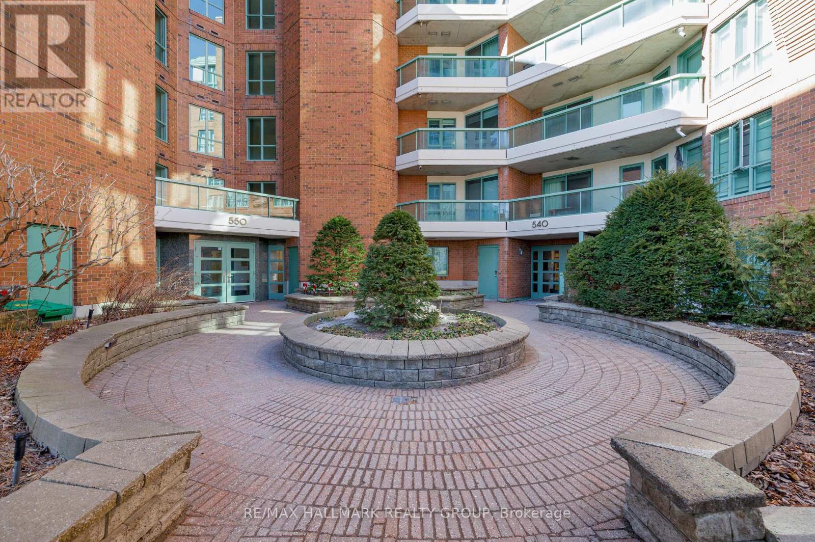 Property at 307 - 550 CAMBRIDGE STREET S image 3