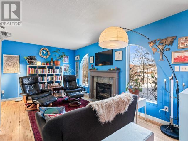 Property at 112 SEINE SQUARE image 5