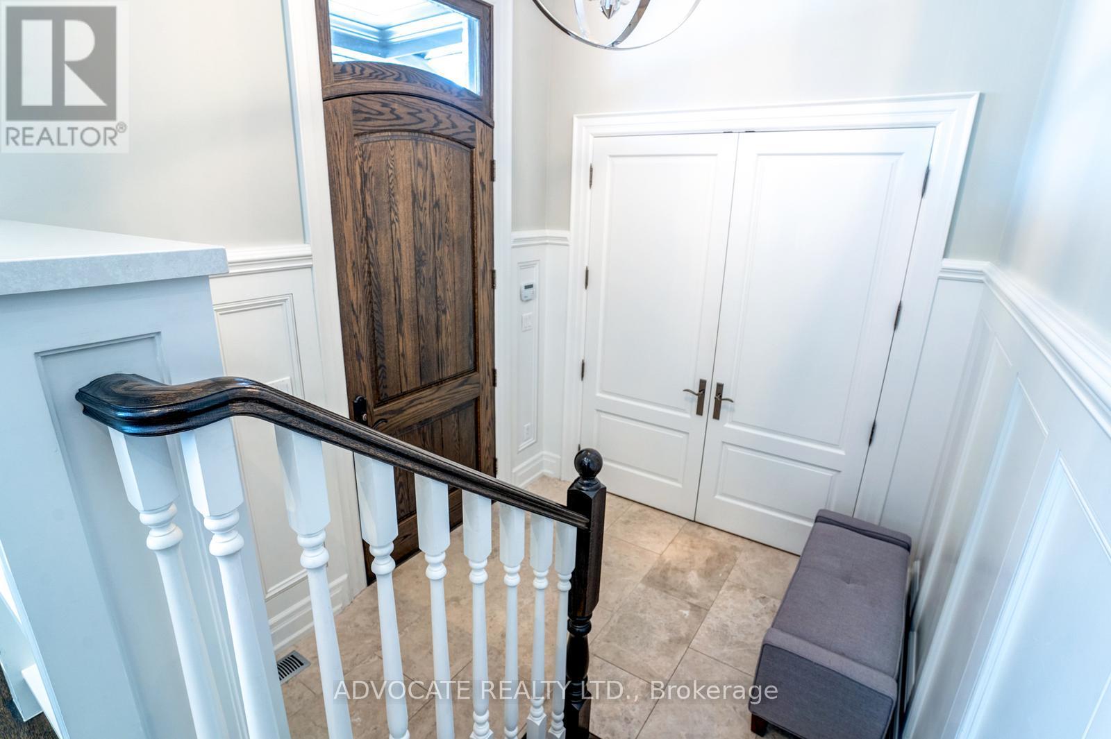 Property at 210 BURNDALE AVENUE image 3