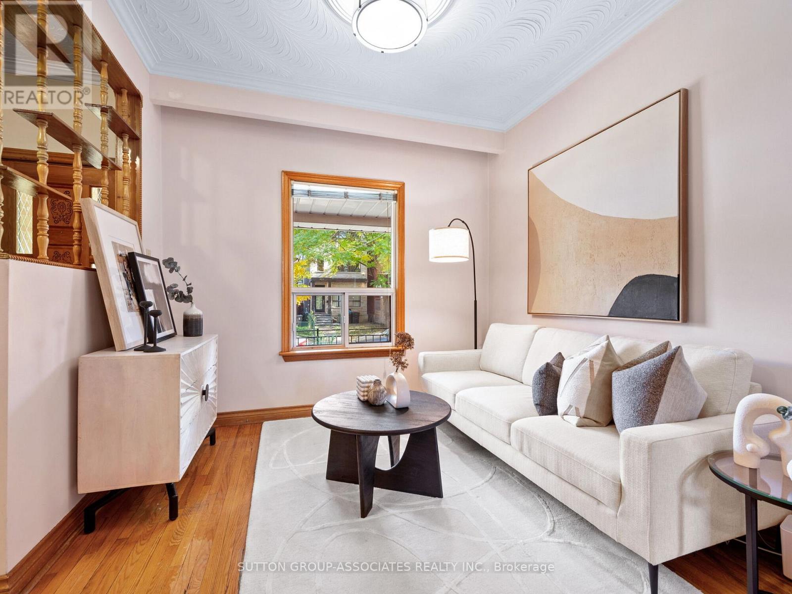 Property at 696 CRAWFORD STREET image 5