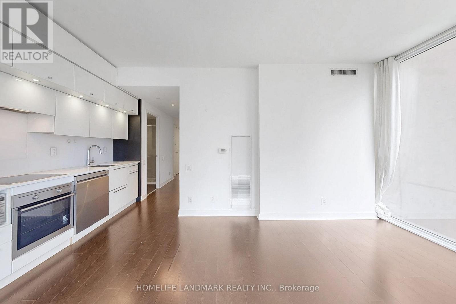 1205 - 15 Grenville Street, Toronto, Ontario  M4Y 0B9 - Photo 12 - C12053829
