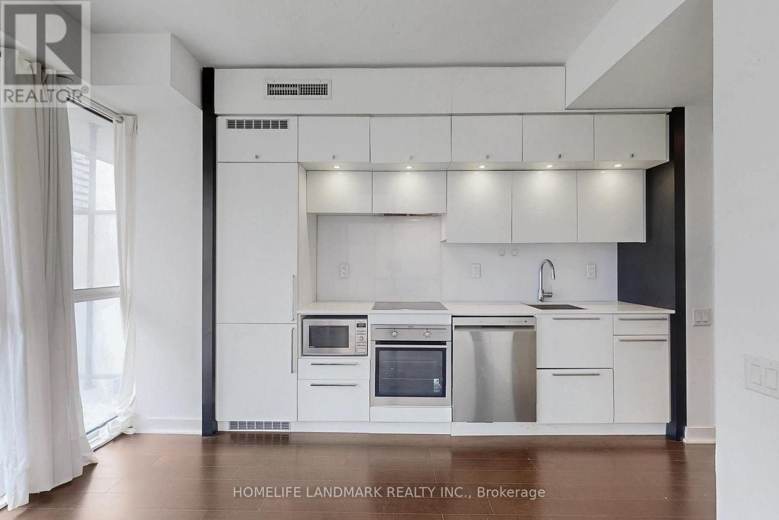 1205 - 15 Grenville Street, Toronto, Ontario  M4Y 0B9 - Photo 14 - C12053829