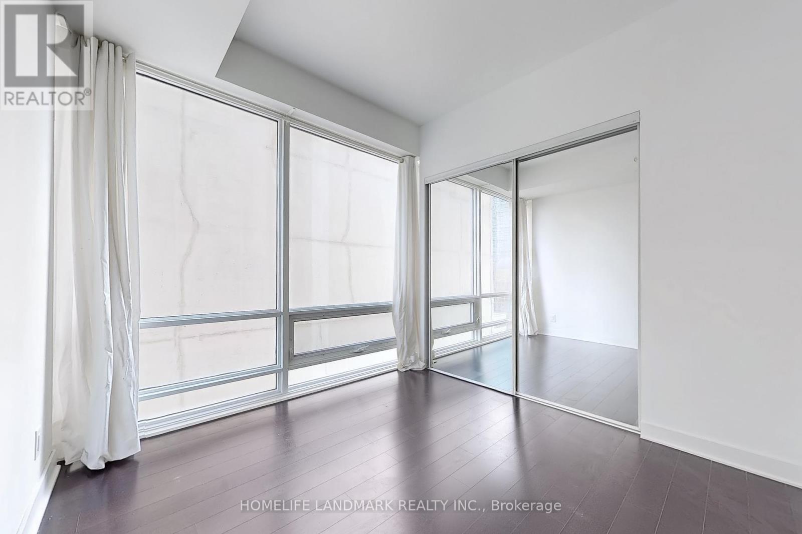 1205 - 15 Grenville Street, Toronto, Ontario  M4Y 0B9 - Photo 20 - C12053829