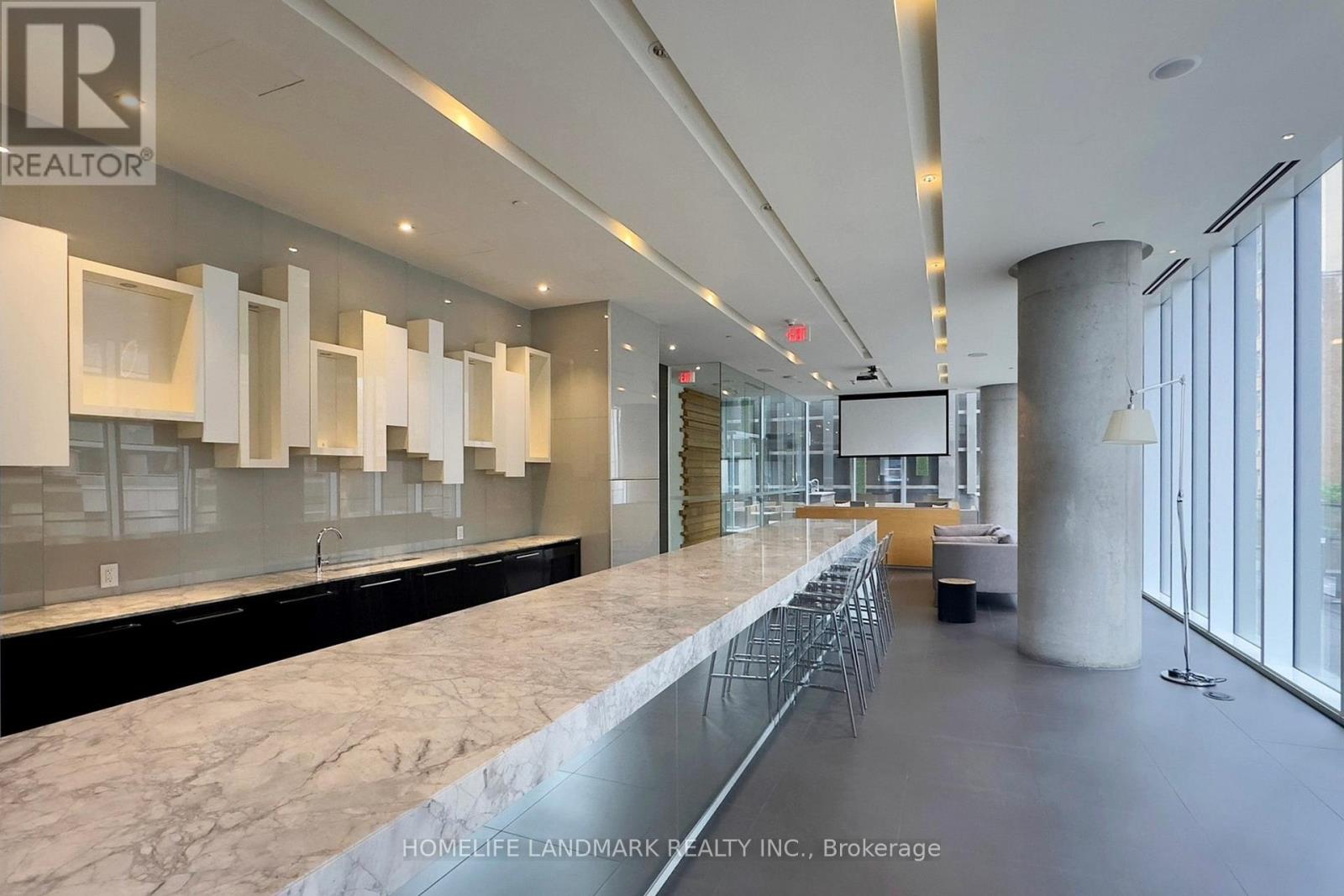 1205 - 15 Grenville Street, Toronto, Ontario  M4Y 0B9 - Photo 44 - C12053829