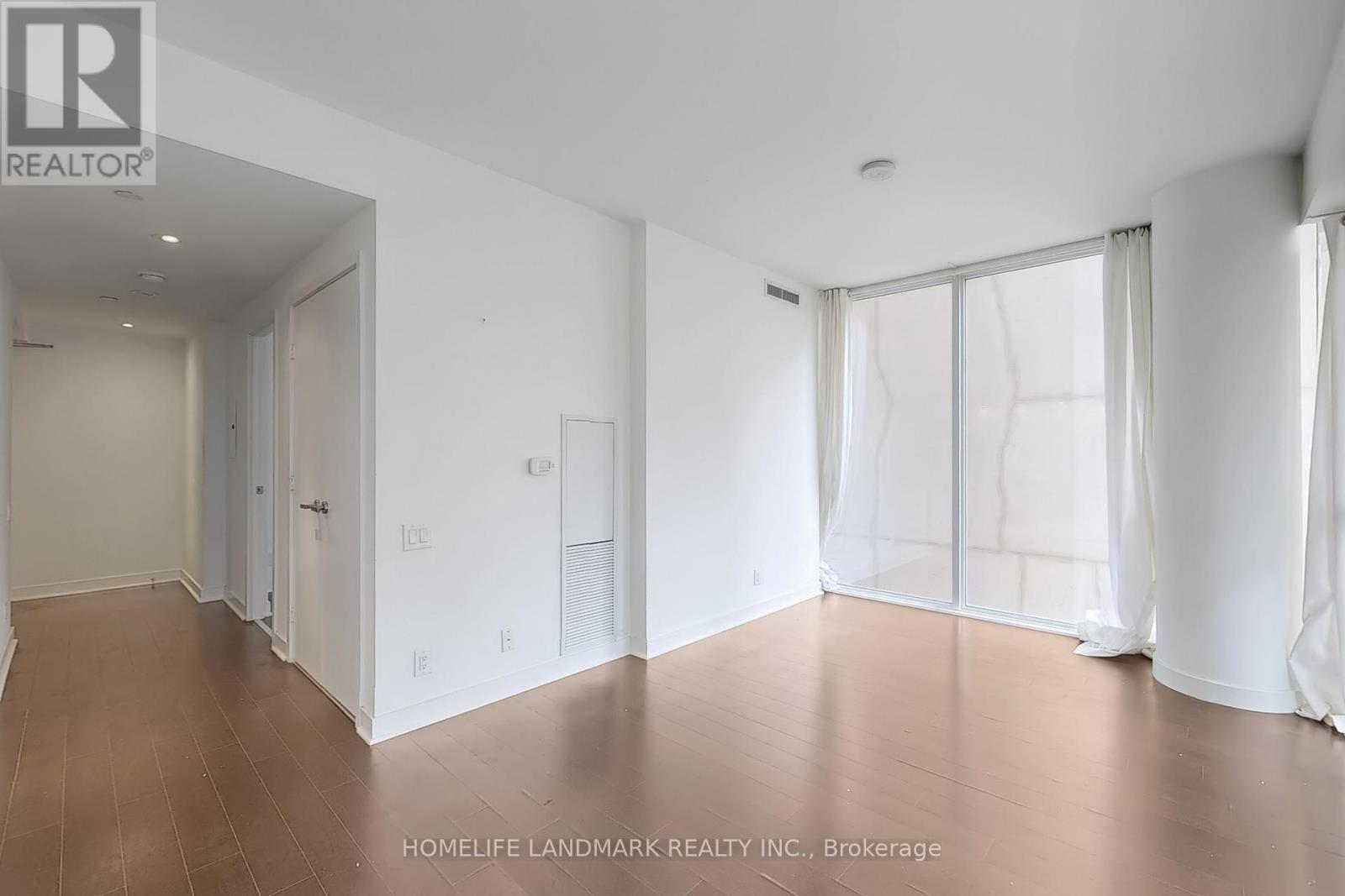 1205 - 15 Grenville Street, Toronto, Ontario  M4Y 0B9 - Photo 9 - C12053829