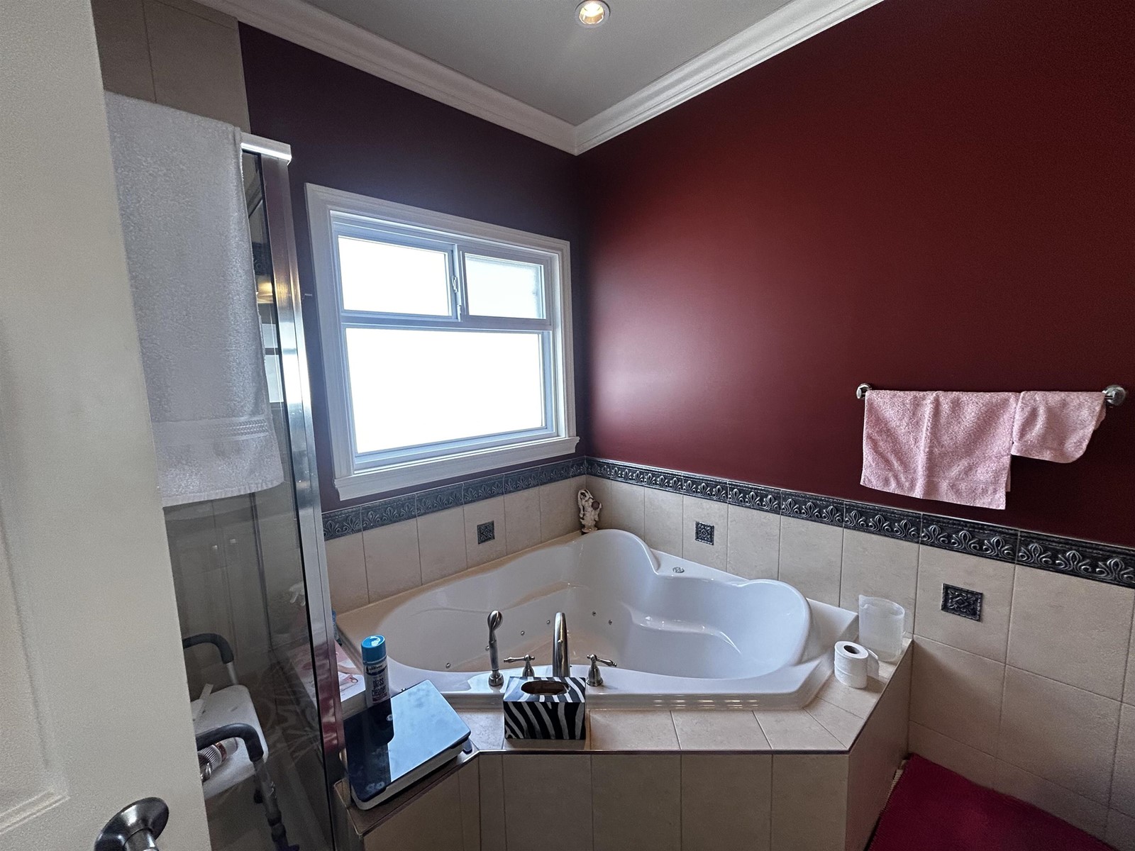 6832 Kilburn Place, Surrey, British Columbia  V3W 6H5 - Photo 15 - R2983346