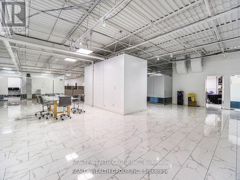 #2fl - 7261 Victoria Park Avenue, Markham, Ontario  L3R 2M7 - Photo 7 - N12053670