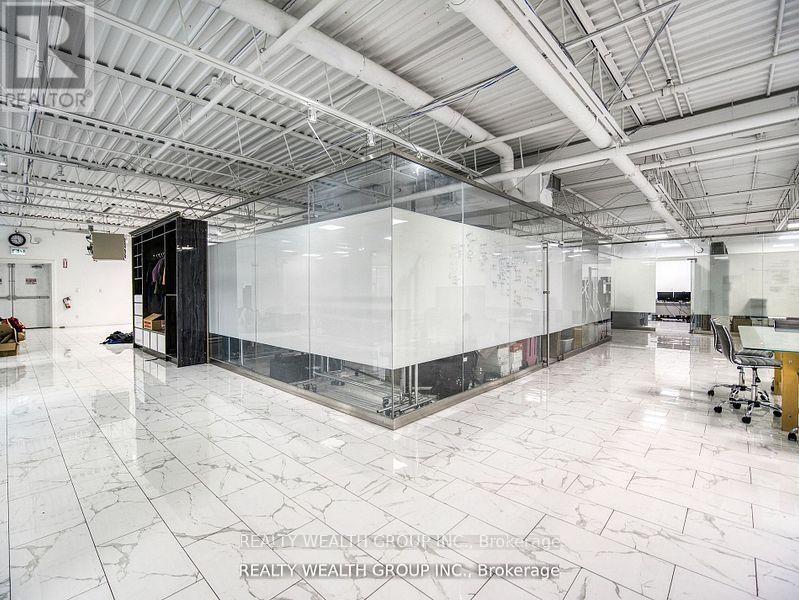 #2fl - 7261 Victoria Park Avenue, Markham, Ontario  L3R 2M7 - Photo 8 - N12053670