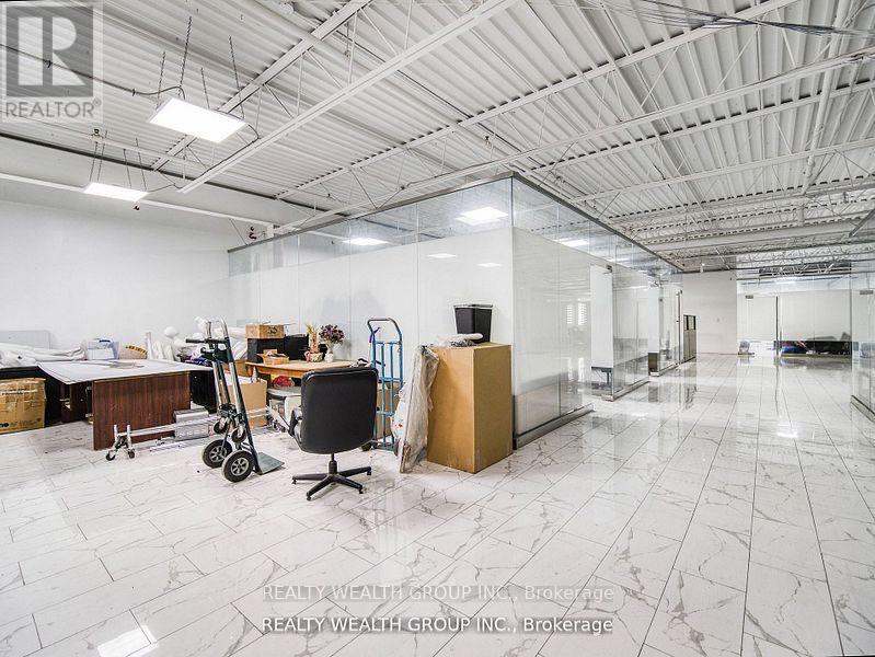 #2fl - 7261 Victoria Park Avenue, Markham, Ontario  L3R 2M7 - Photo 9 - N12053670