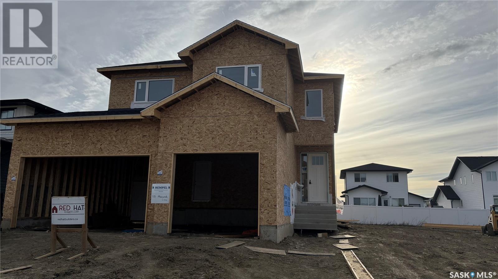Property at 118 Mazurek CRESCENT image 1