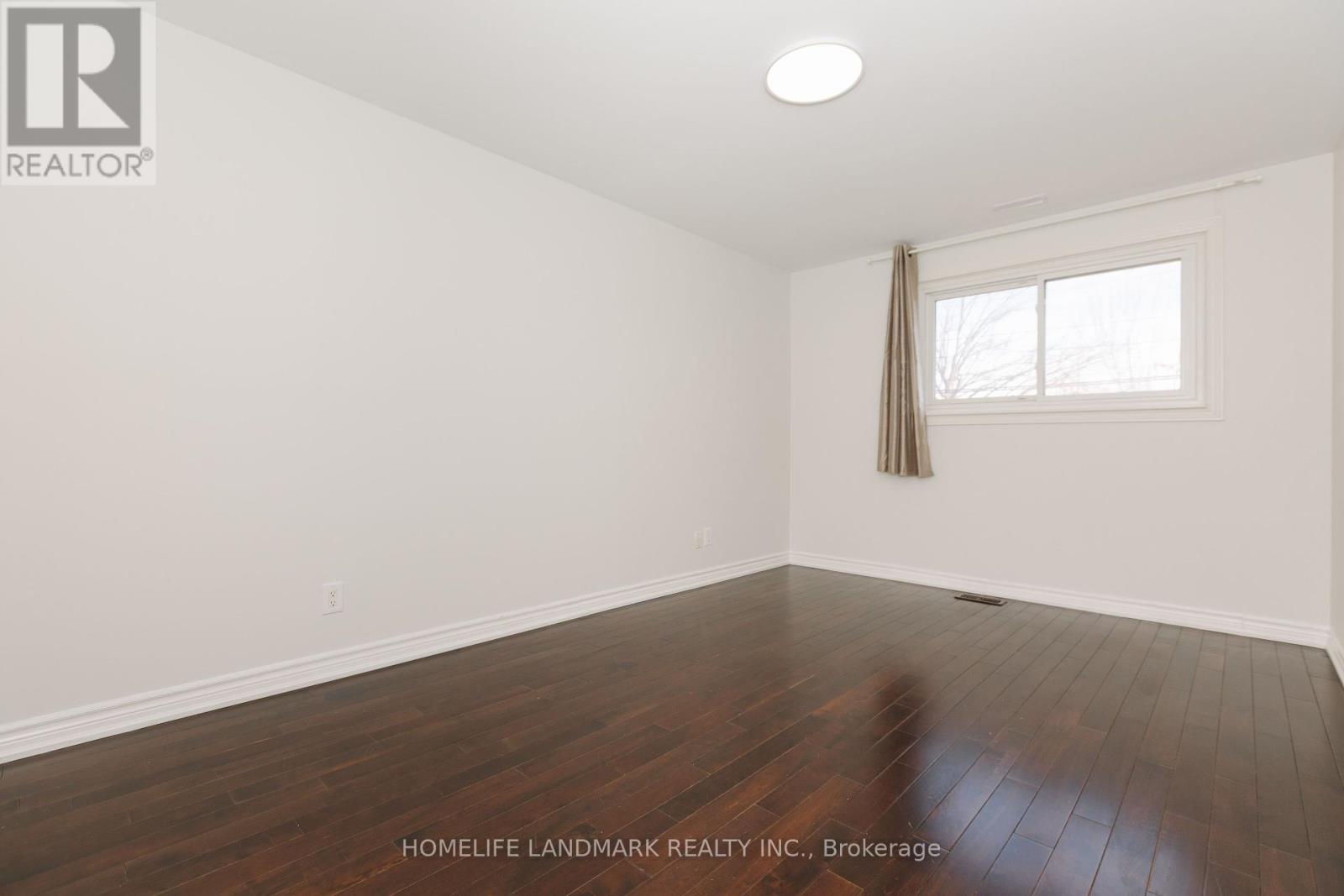3233 Ibbetson Crescent, Mississauga, Ontario  L5C 1Z1 - Photo 12 - W12053622
