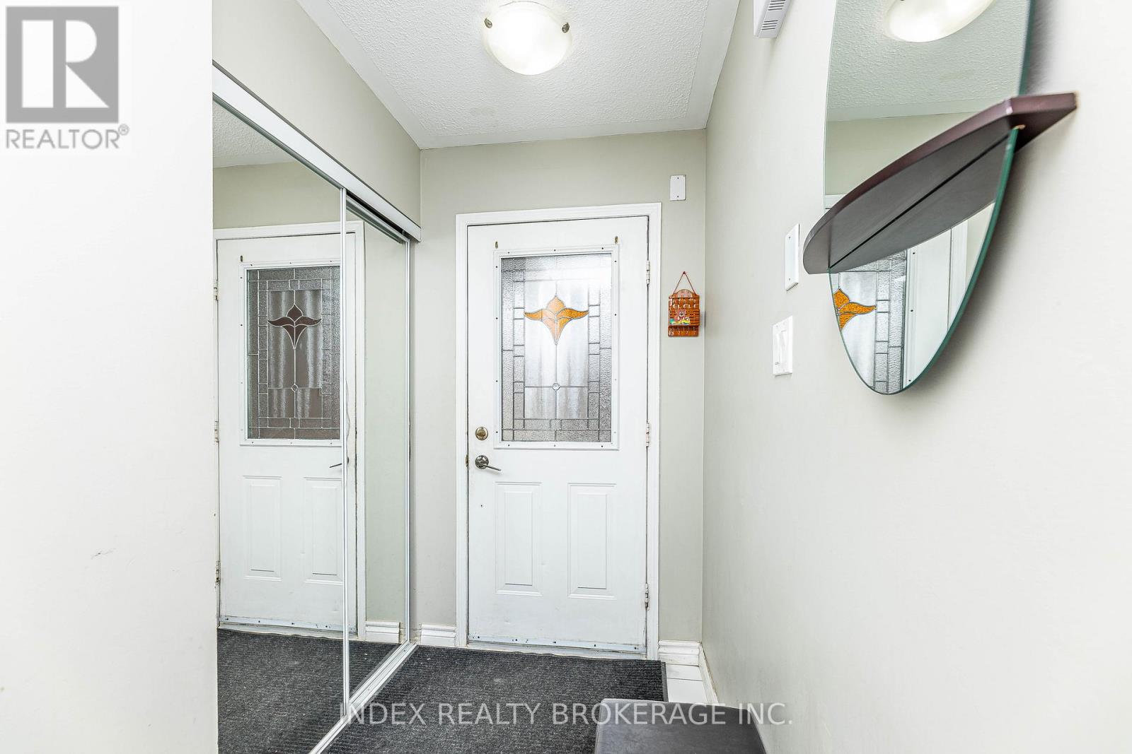 Property at 9 ANCESTOR DRIVE image 4