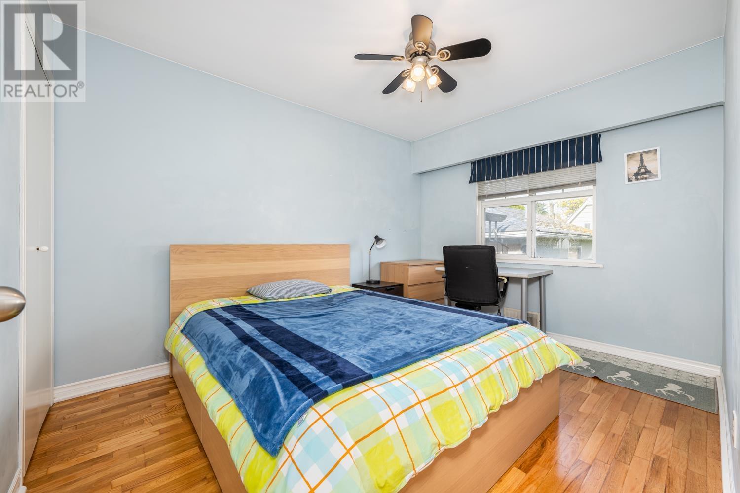 9263 10th Avenue, Burnaby, British Columbia  V3N 2T3 - Photo 19 - R2984148