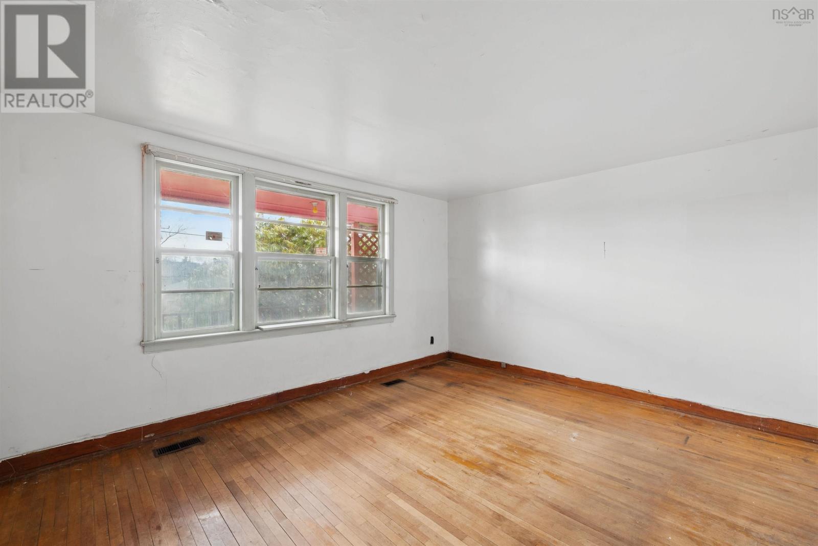 28 Rockingstone Road, Halifax, Nova Scotia  B3R 2C6 - Photo 22 - 202506398