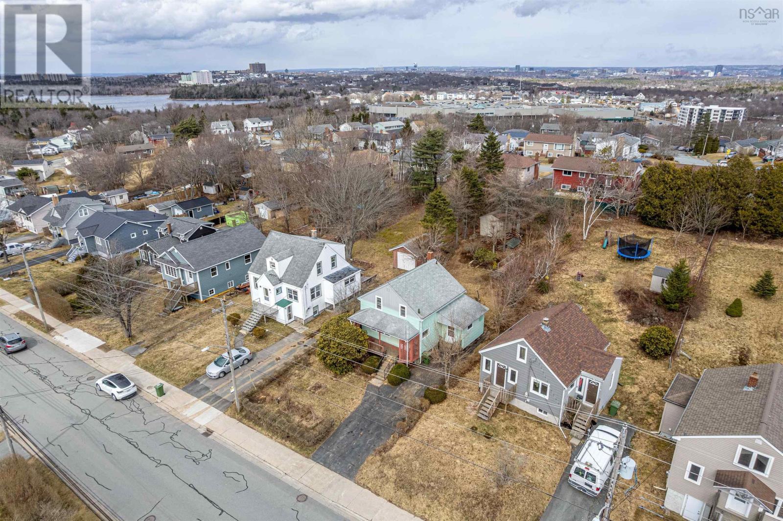 28 Rockingstone Road, Halifax, Nova Scotia  B3R 2C6 - Photo 11 - 202506399