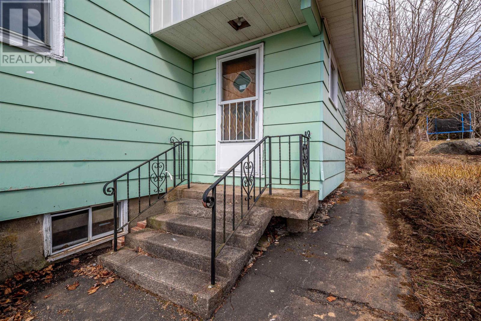 28 Rockingstone Road, Halifax, Nova Scotia  B3R 2C6 - Photo 18 - 202506399