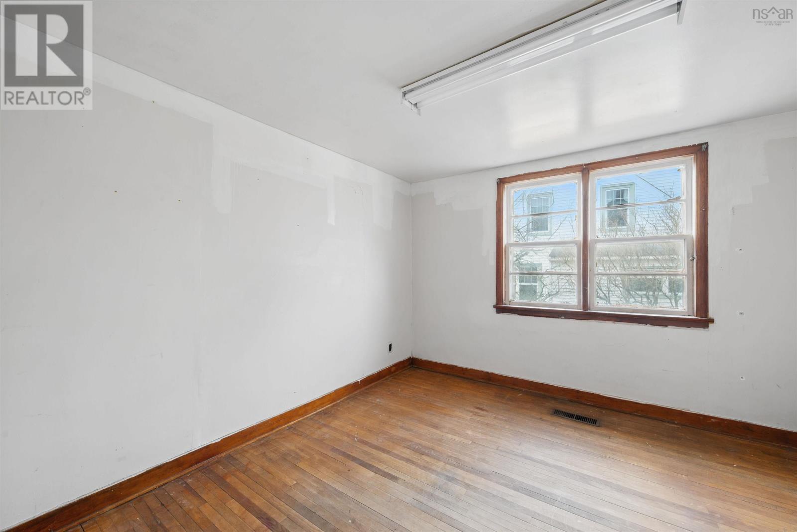 28 Rockingstone Road, Halifax, Nova Scotia  B3R 2C6 - Photo 31 - 202506399